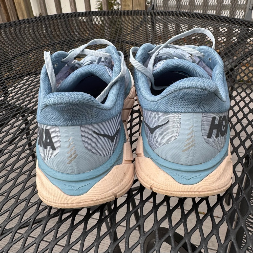 Women’s Hoka  Arahi 5 Running Shoes size 10.5 - Picture 4 of 13